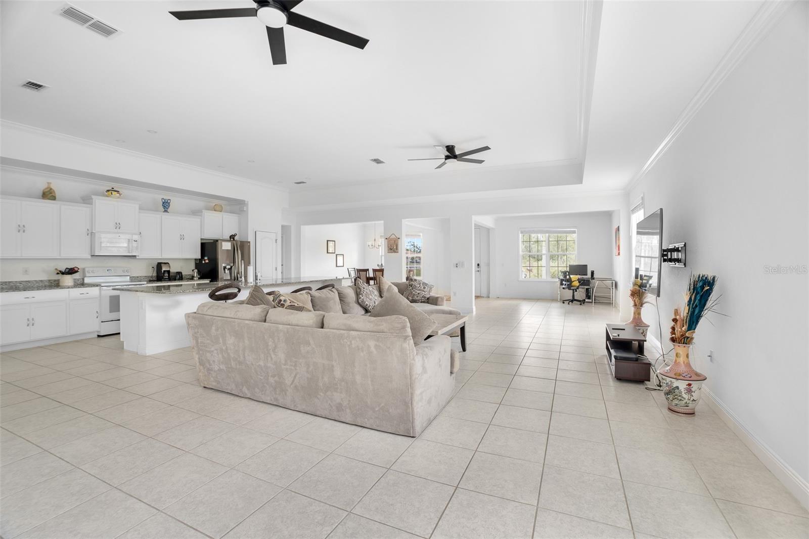 Image 4 of 52 For 9 Evaro Drive