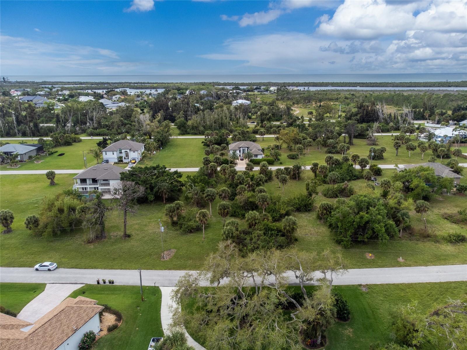 Image 2 of 9 For 101 Barracuda Drive
