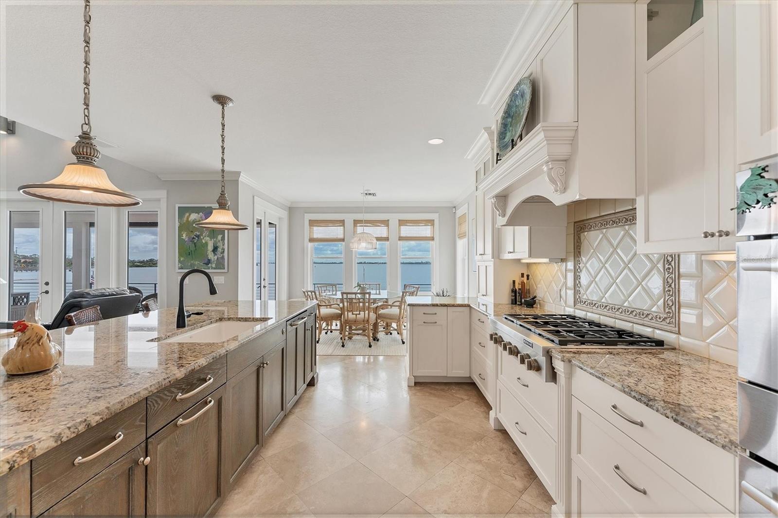 Image 14 of 83 For 4 Southwind Drive