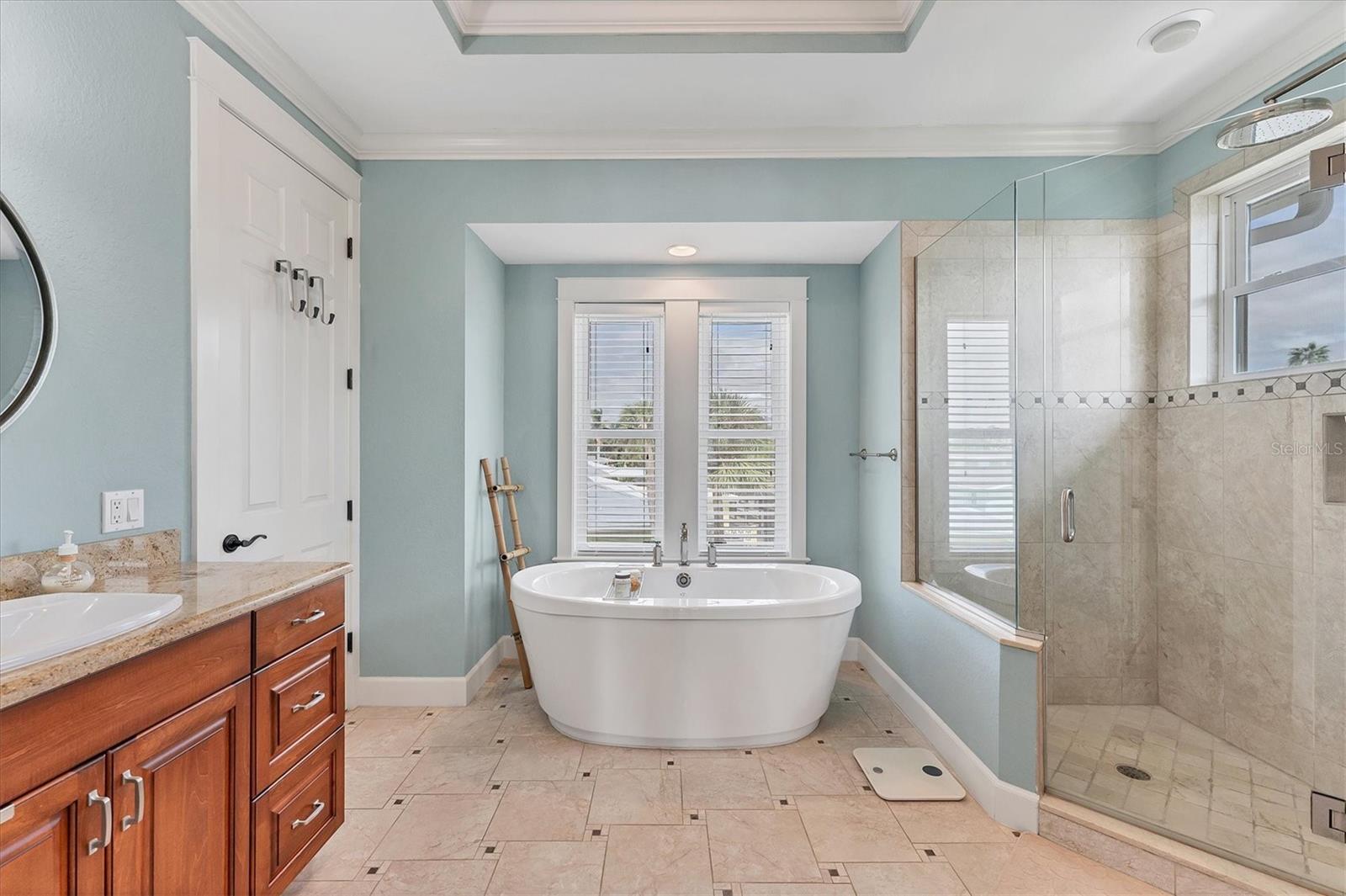 Image 20 of 83 For 4 Southwind Drive