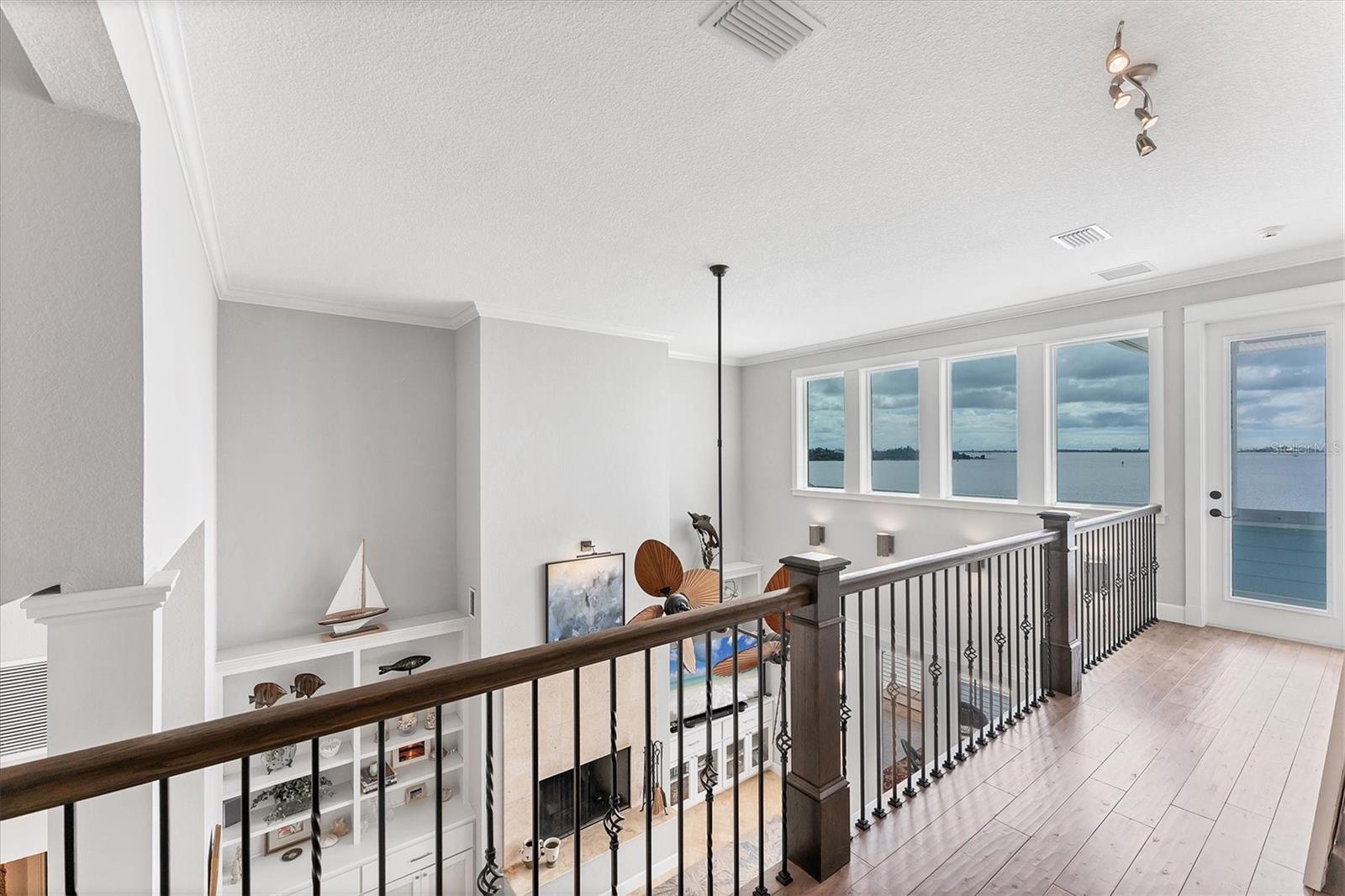 Image 25 of 83 For 4 Southwind Drive