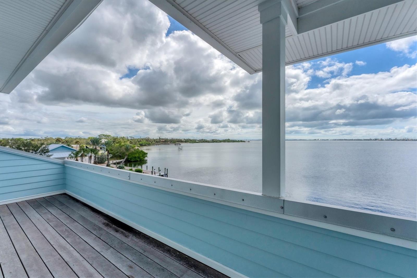 Image 27 of 83 For 4 Southwind Drive