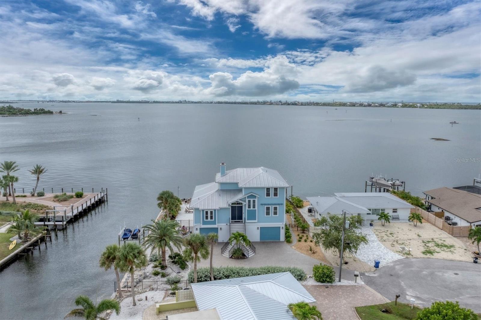 Image 3 of 83 For 4 Southwind Drive