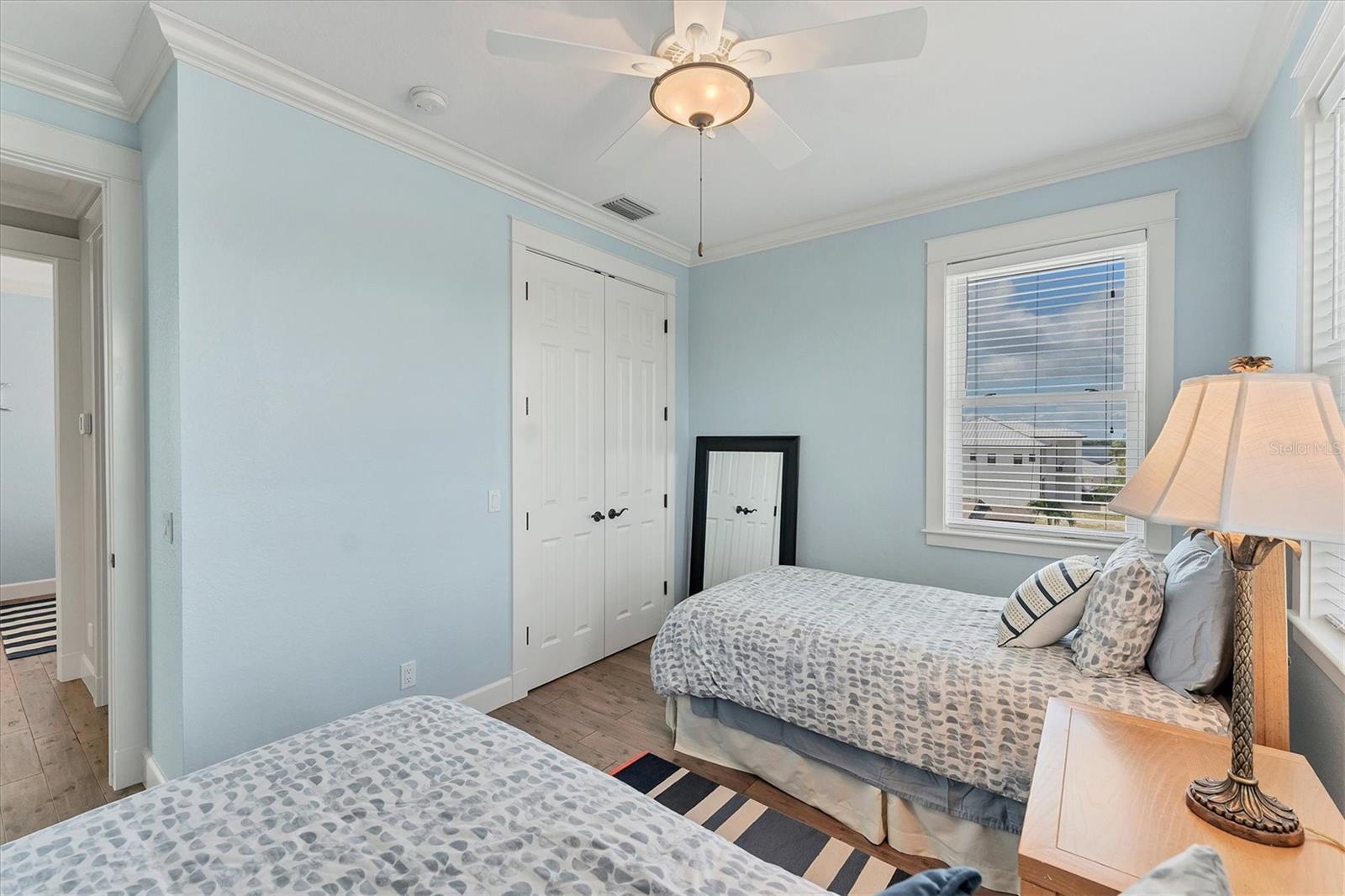 Image 33 of 83 For 4 Southwind Drive