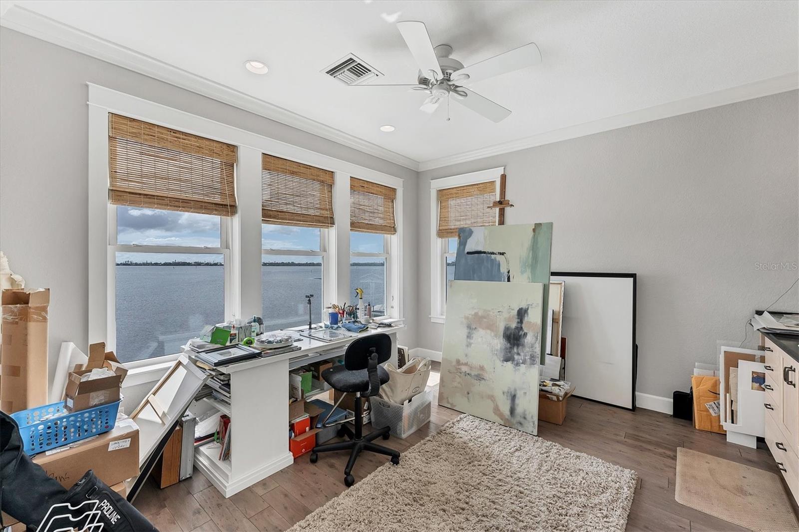 Image 34 of 83 For 4 Southwind Drive