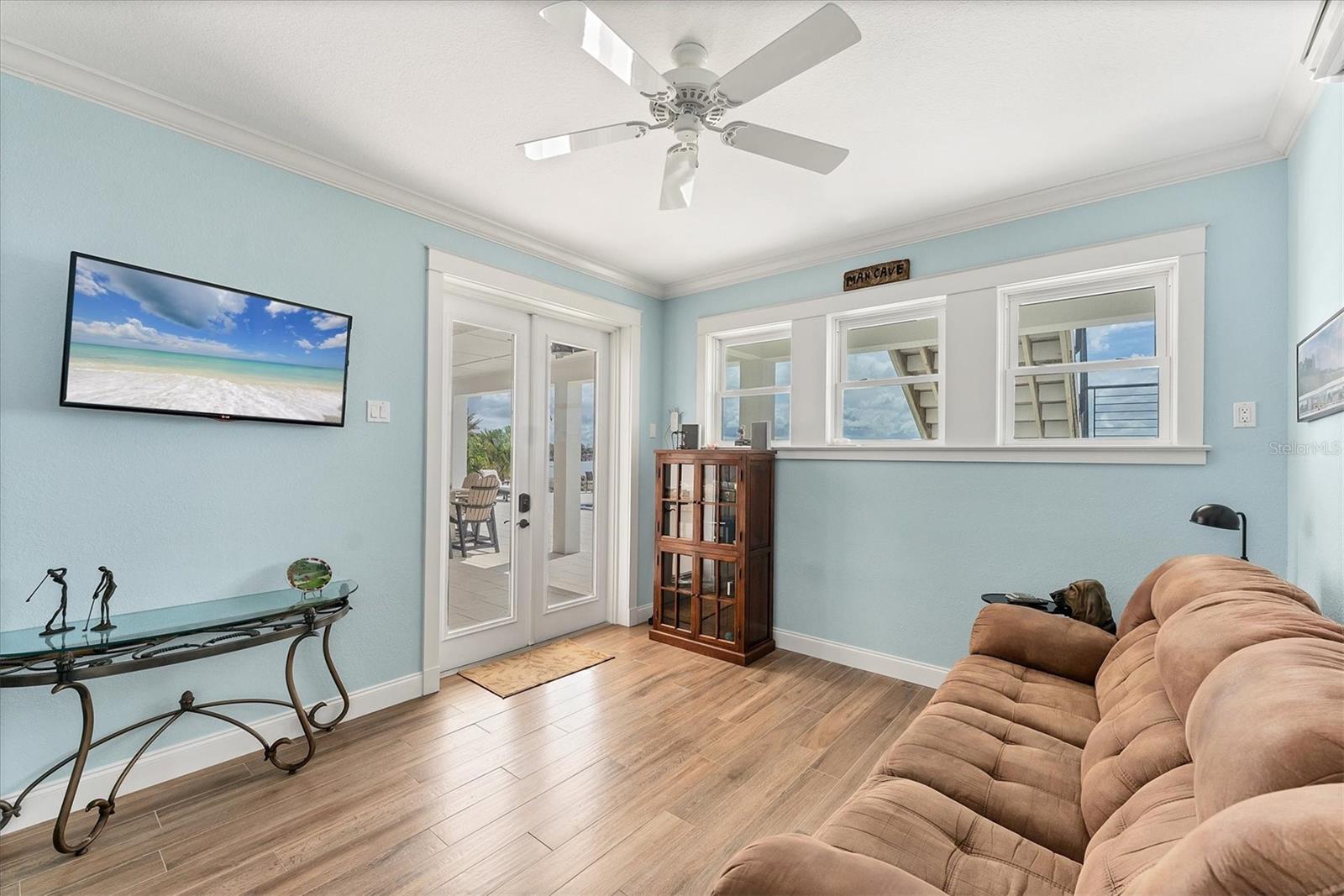 Image 36 of 83 For 4 Southwind Drive