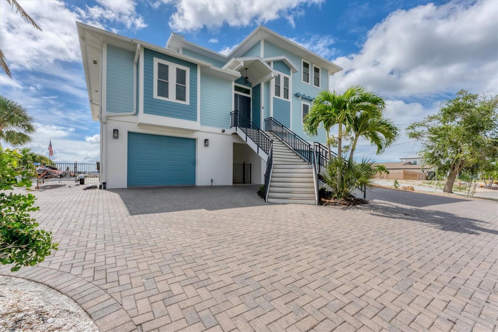 Image 4 of 83 For 4 Southwind Drive