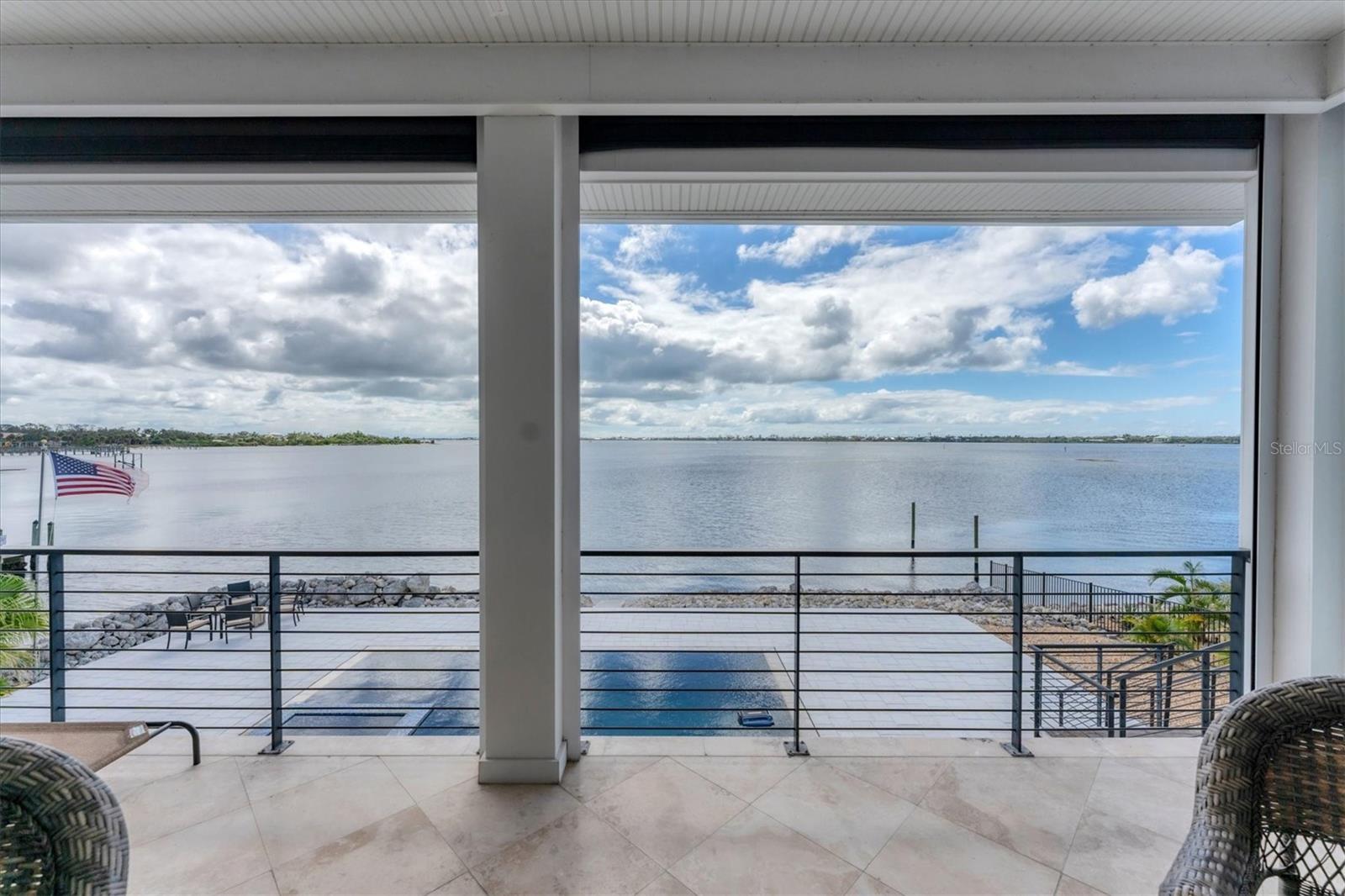 Image 43 of 83 For 4 Southwind Drive