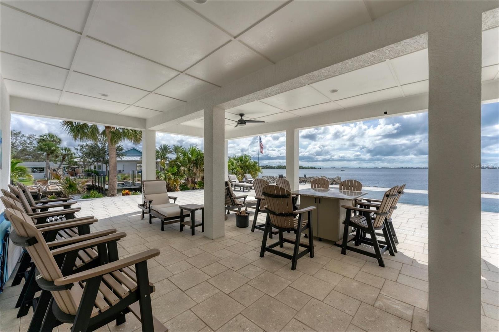 Image 44 of 83 For 4 Southwind Drive