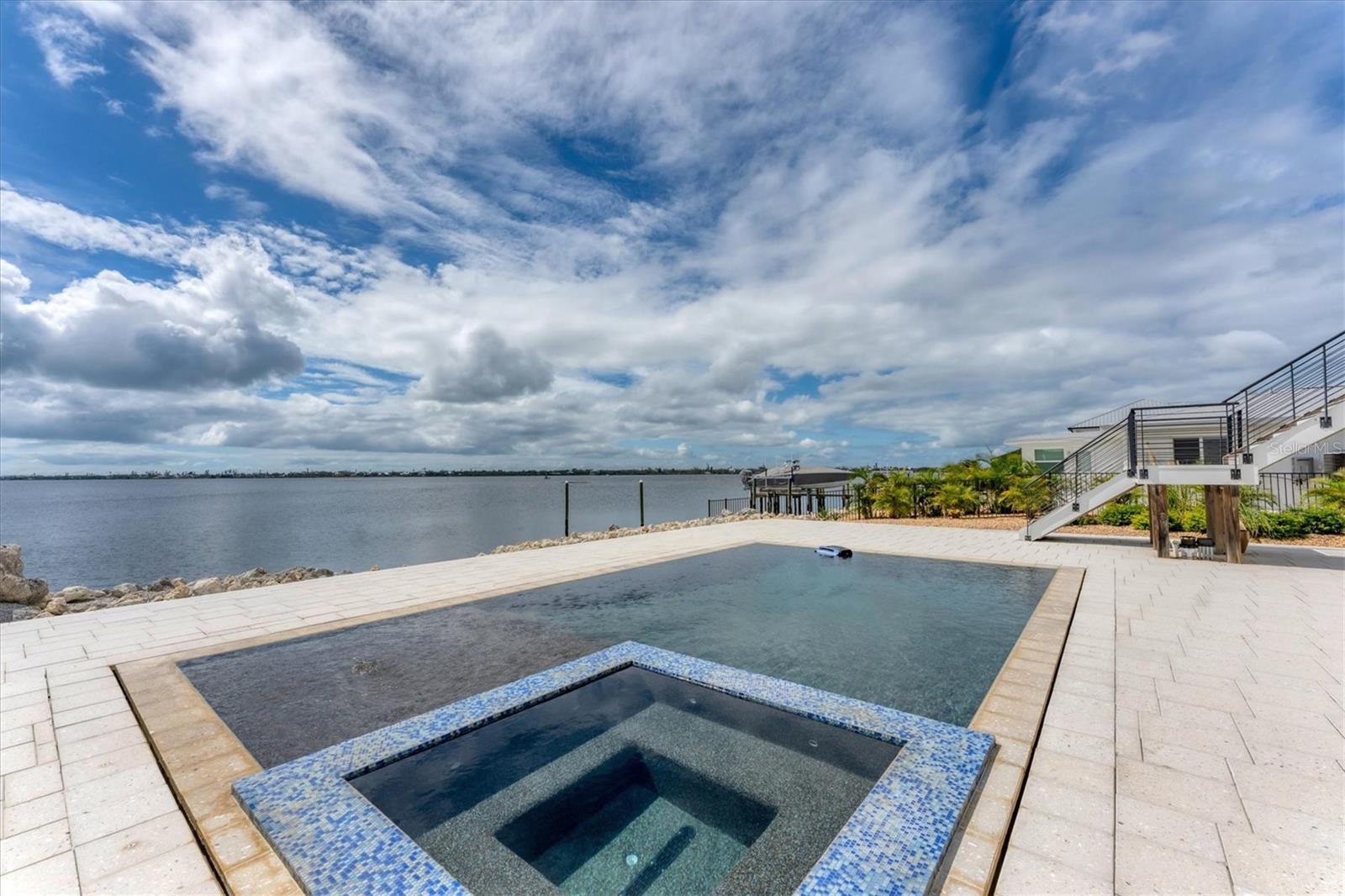 Image 47 of 83 For 4 Southwind Drive