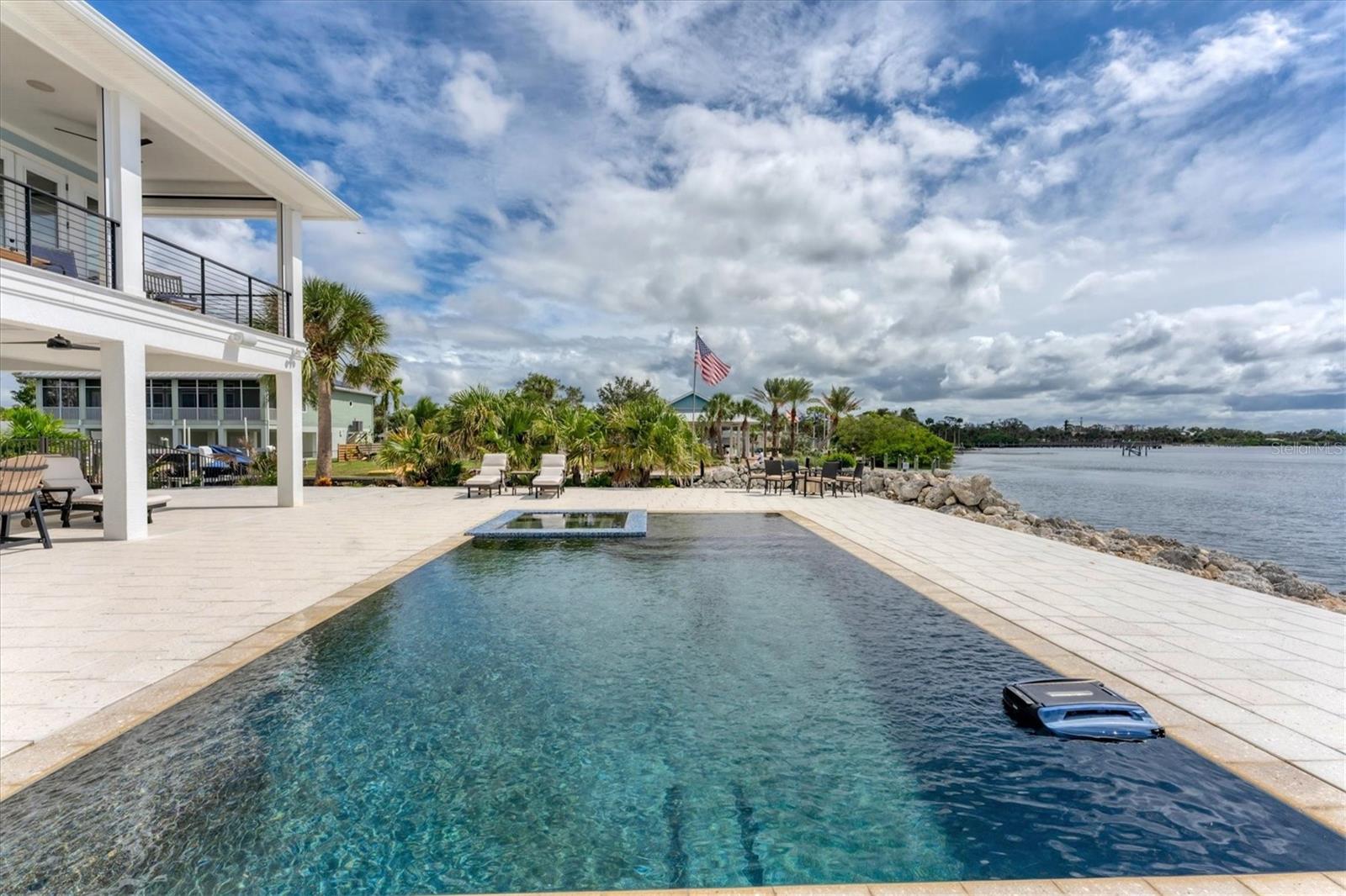 Image 49 of 83 For 4 Southwind Drive