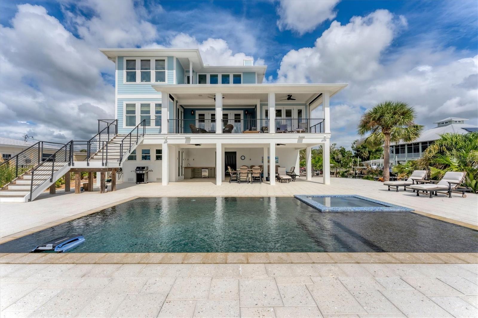 Image 53 of 83 For 4 Southwind Drive