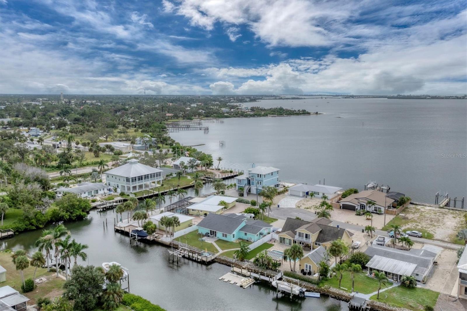 Image 63 of 83 For 4 Southwind Drive