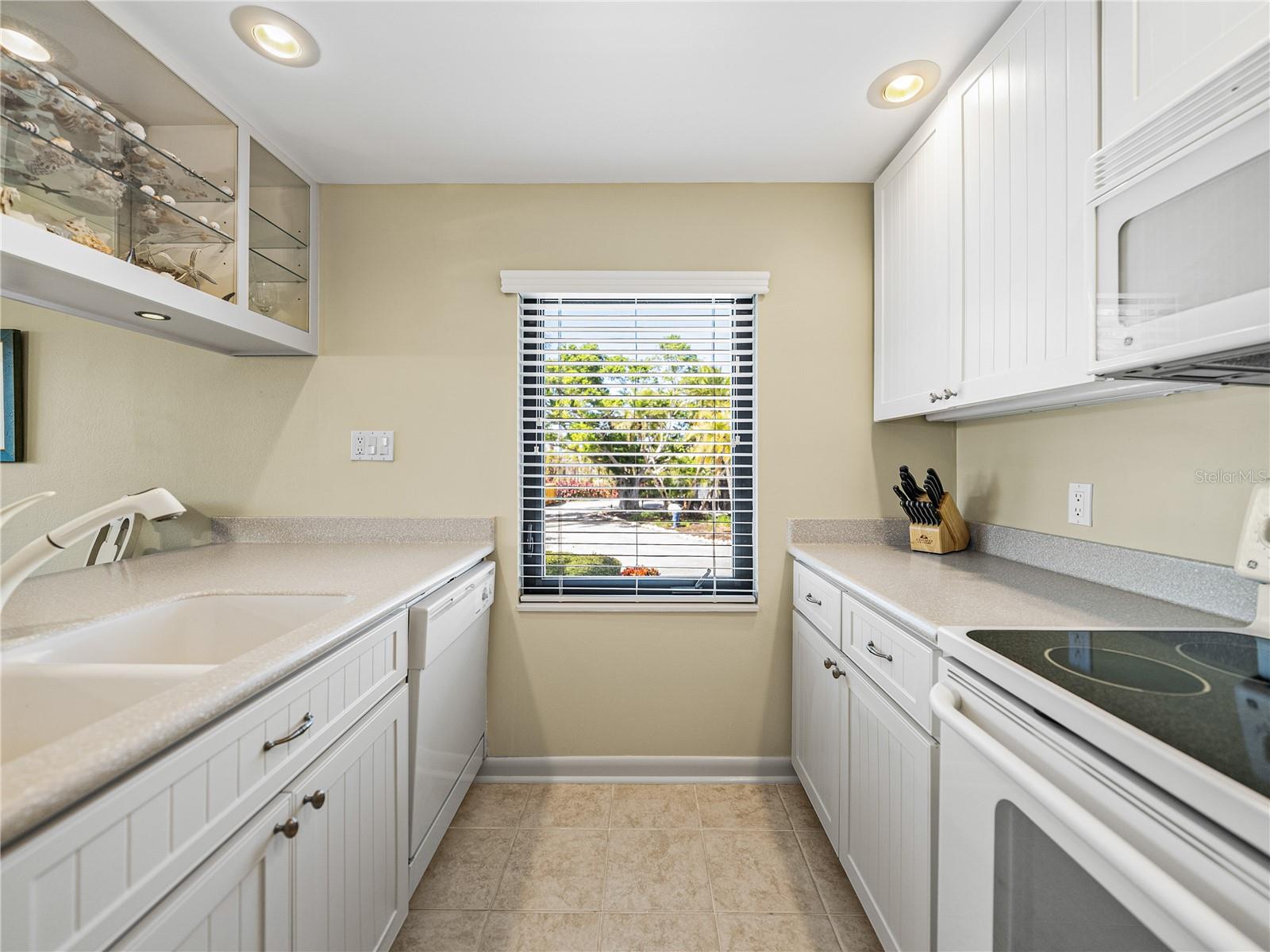 Image 27 of 36 For 5700 Gulf Shores Drive B-137