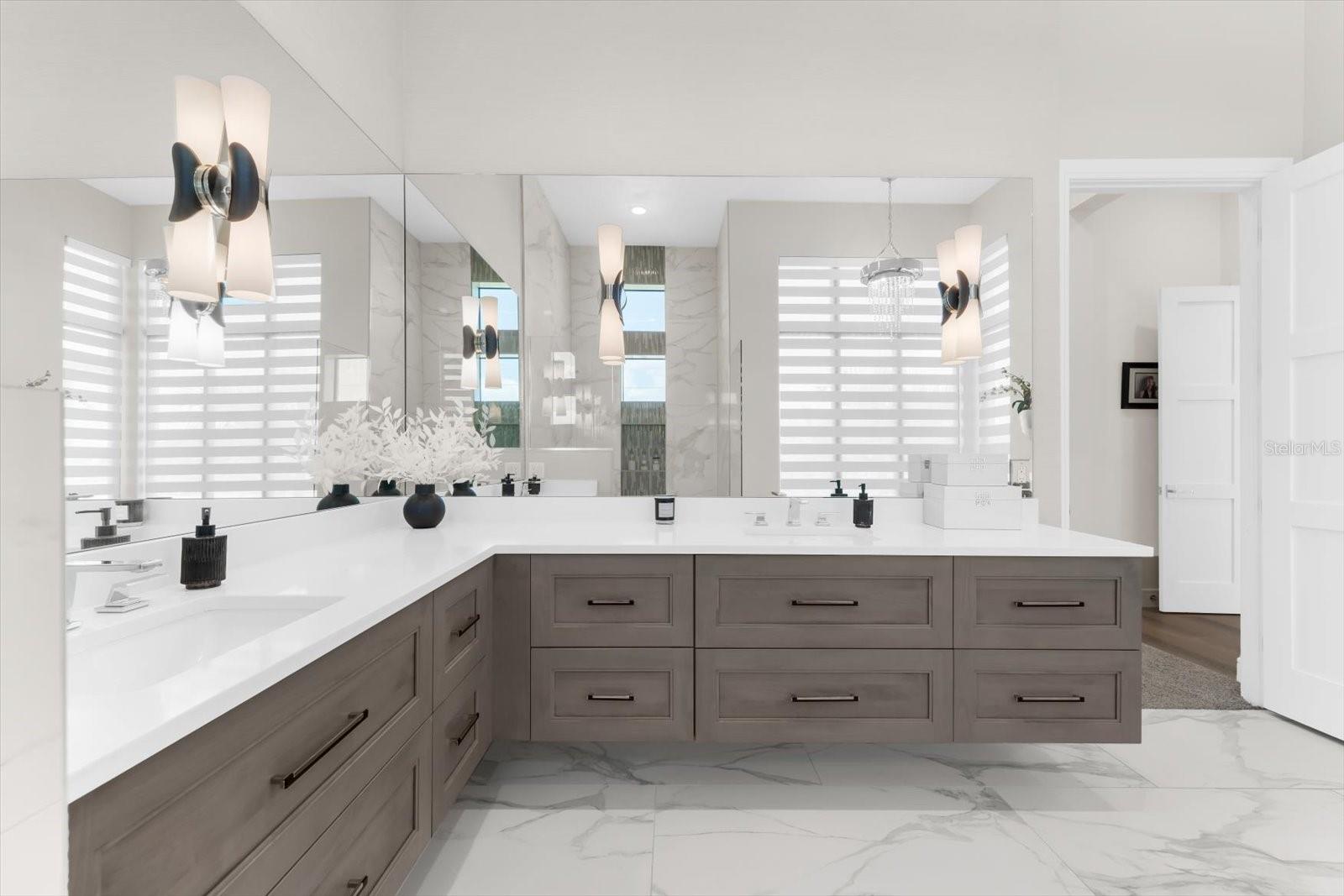 Image 23 of 100 For 9482 Bluegill Circle