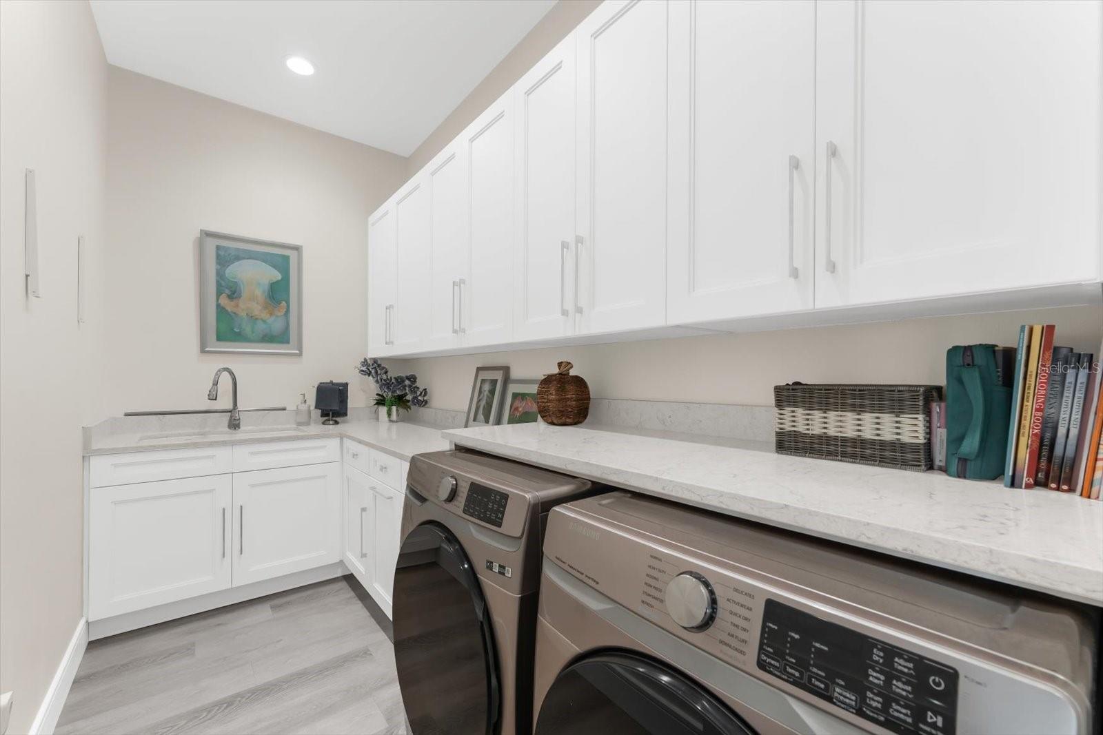 Image 34 of 100 For 9482 Bluegill Circle