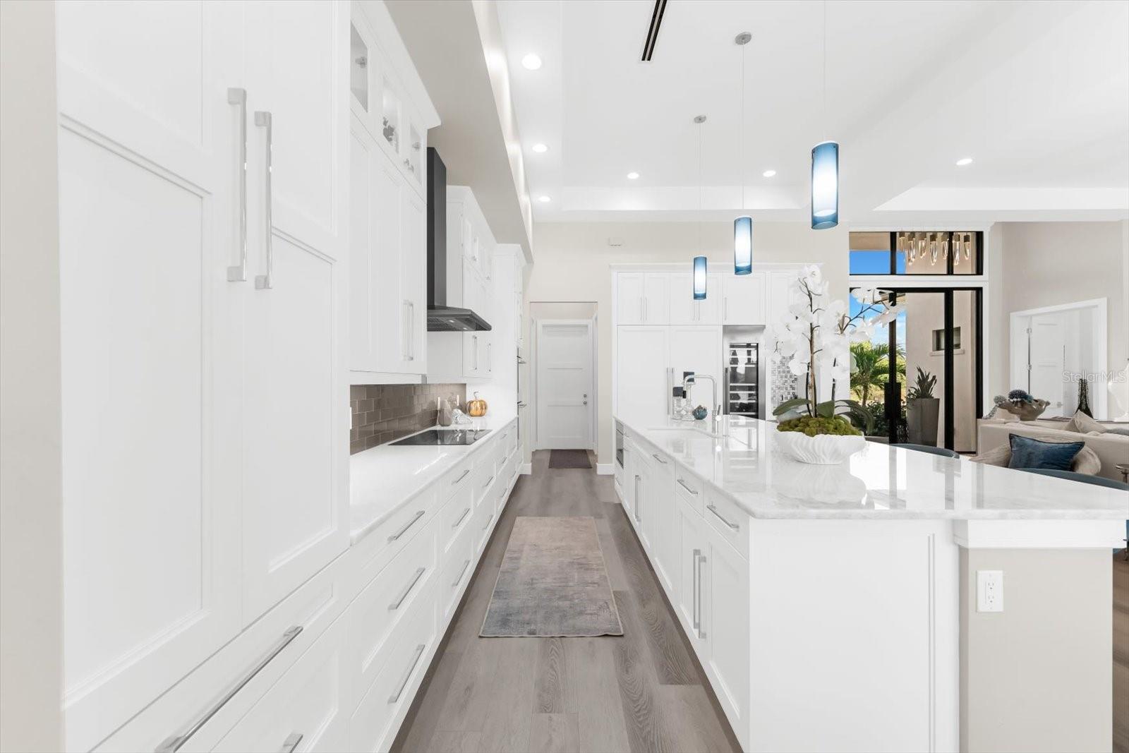 Image 64 of 100 For 9482 Bluegill Circle