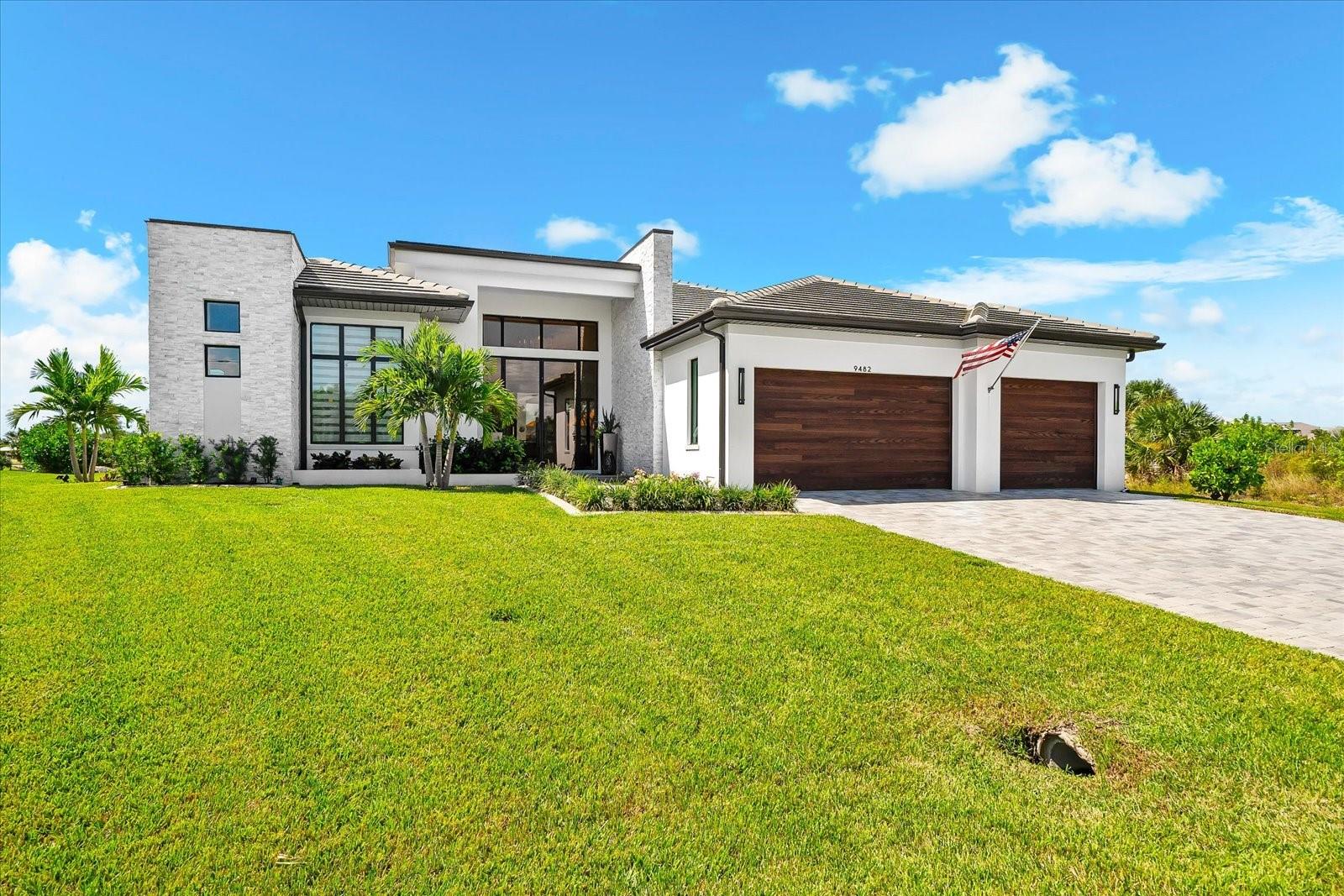 Image 98 of 100 For 9482 Bluegill Circle