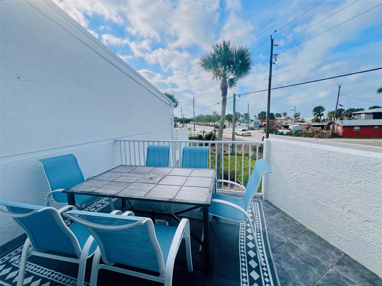 Image 11 of 69 For 2255 Beach Road 13