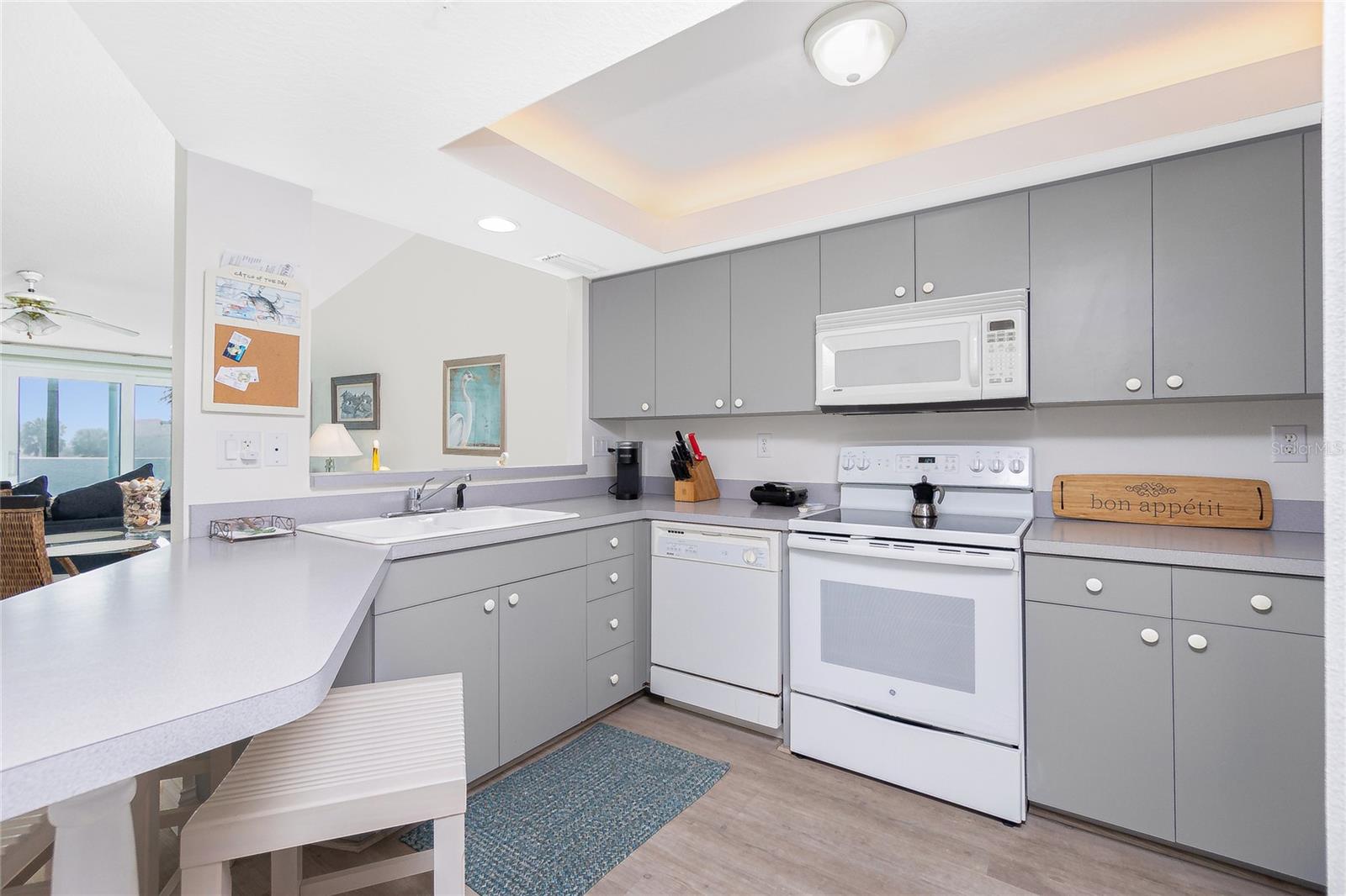 Image 17 of 69 For 2255 Beach Road 13