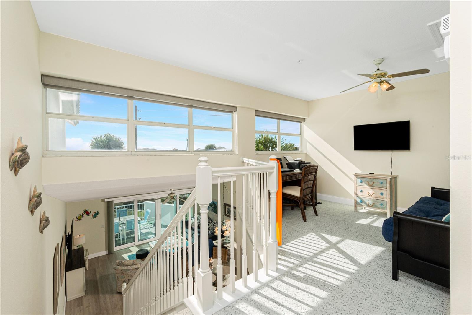 Image 23 of 69 For 2255 Beach Road 13