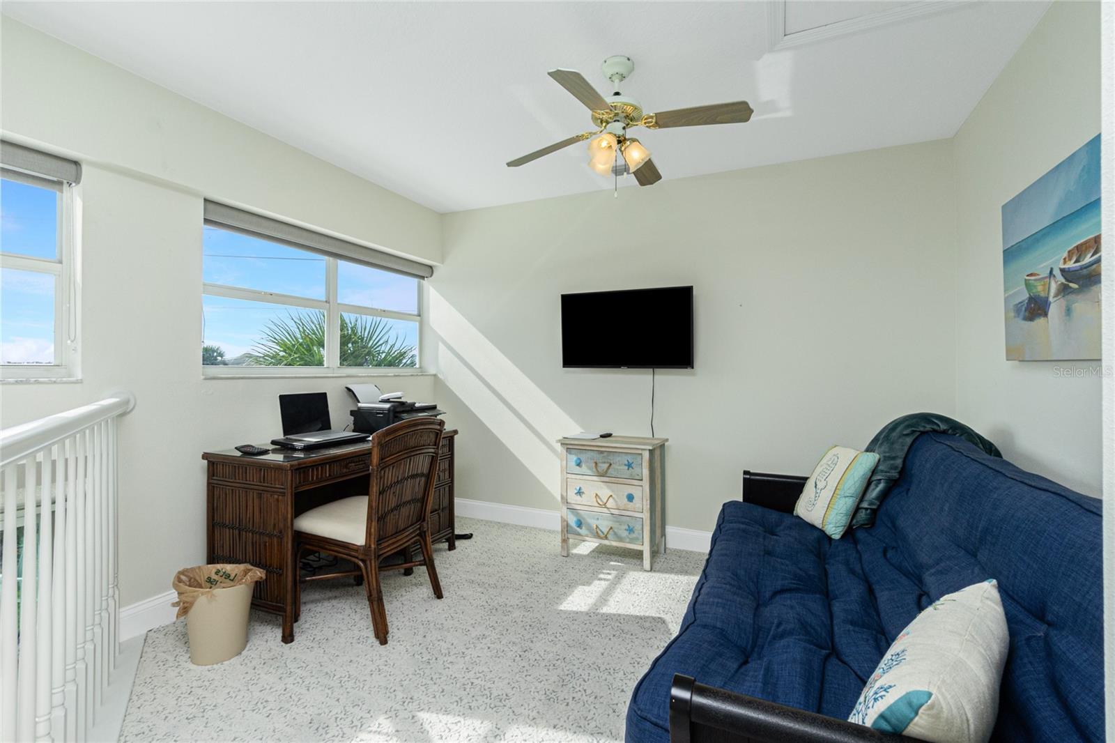Image 24 of 69 For 2255 Beach Road 13