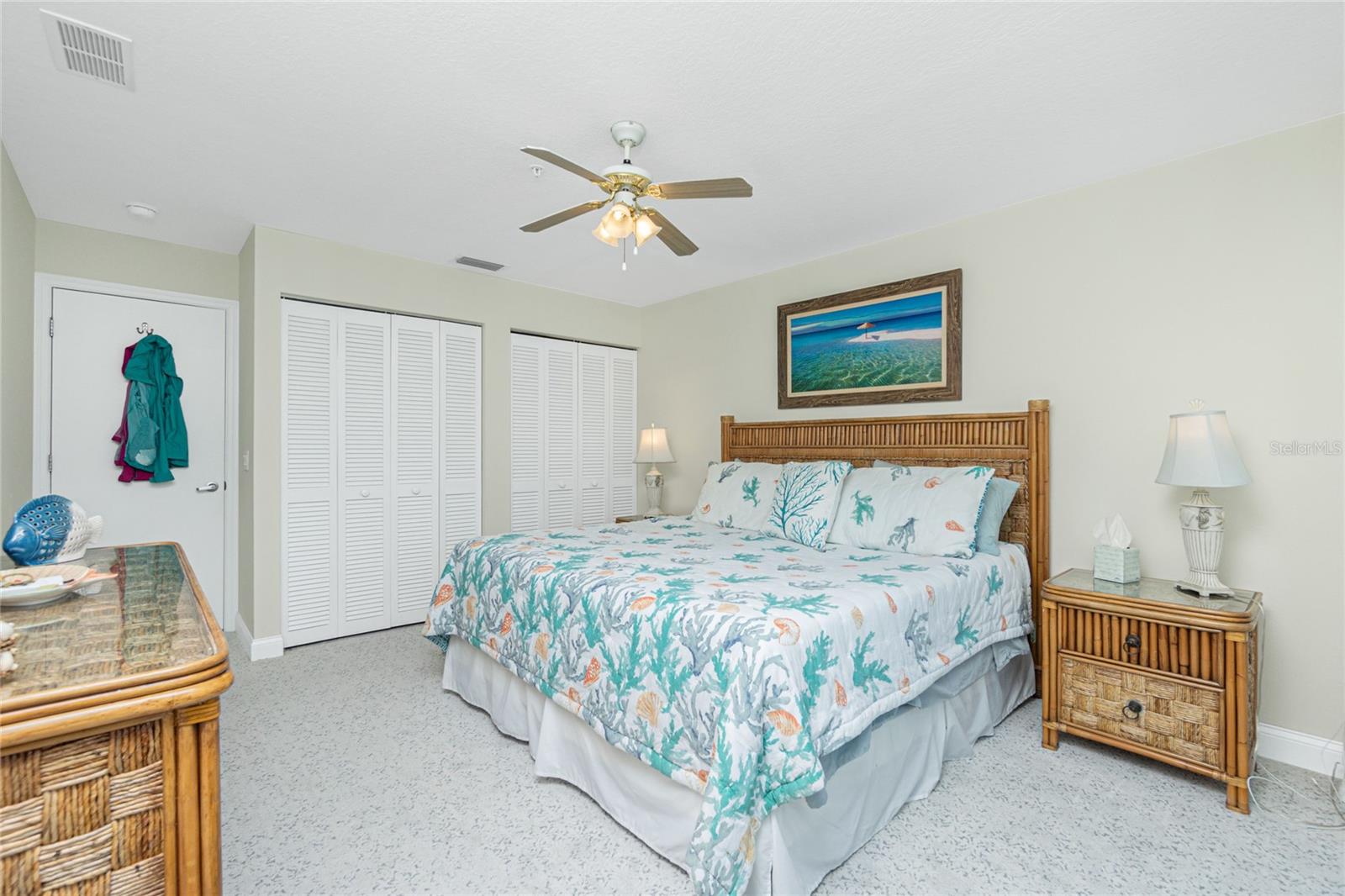 Image 29 of 69 For 2255 Beach Road 13