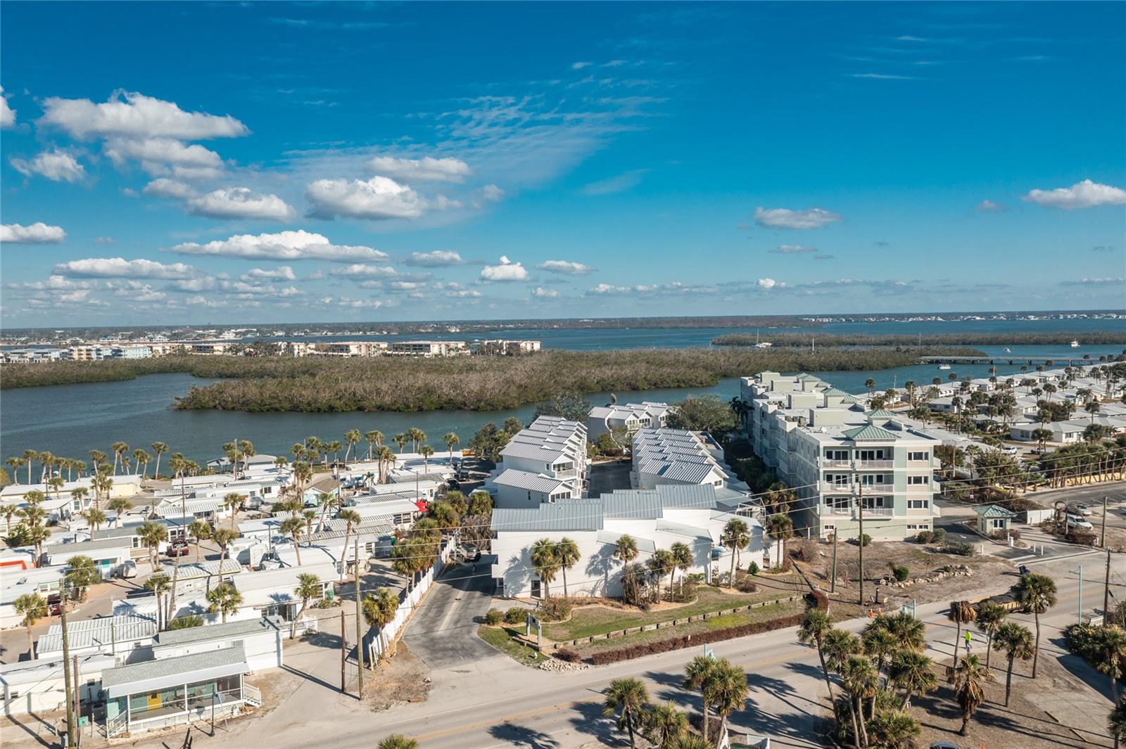 Image 43 of 69 For 2255 Beach Road 13