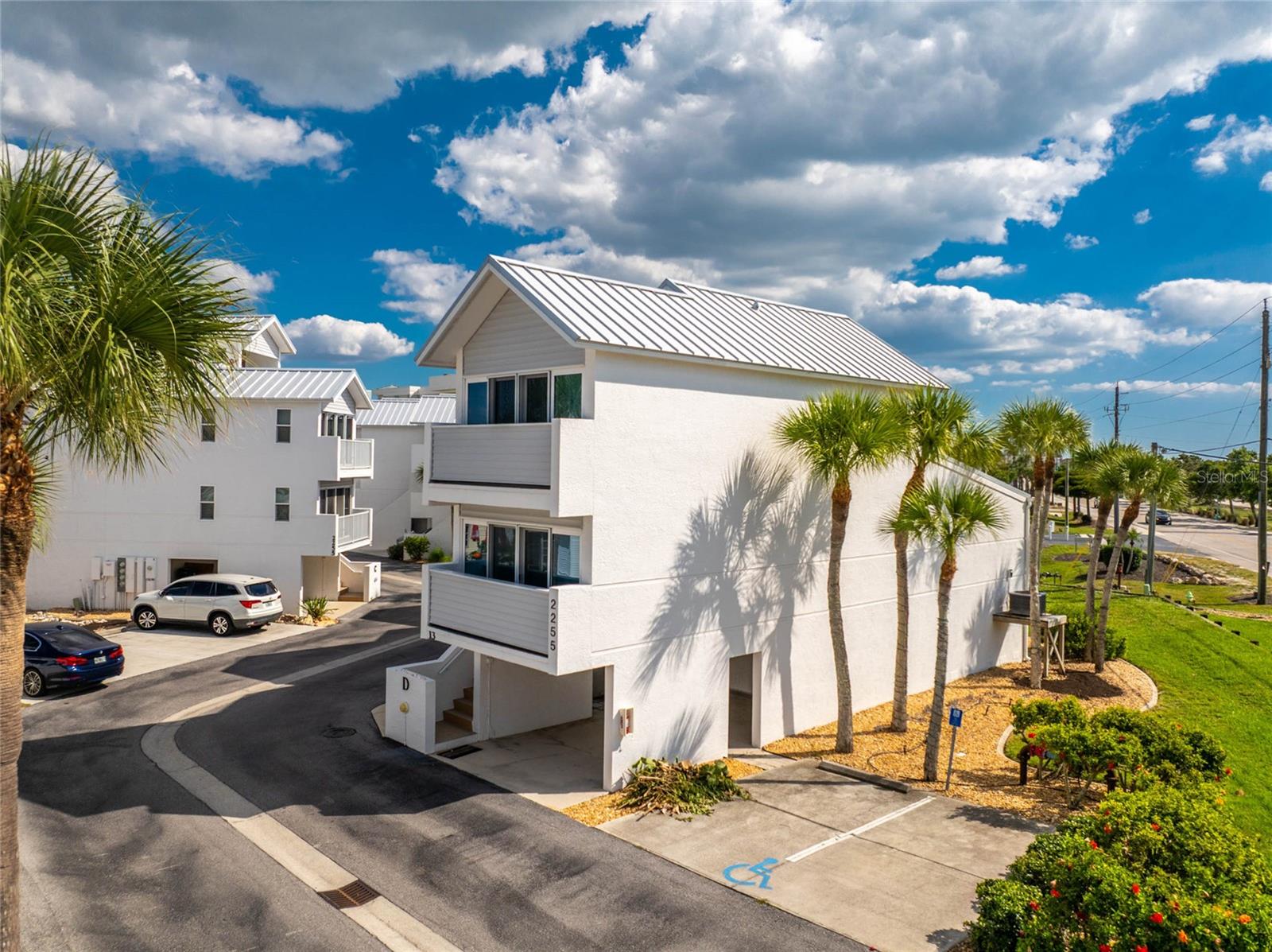 Image 59 of 69 For 2255 Beach Road 13