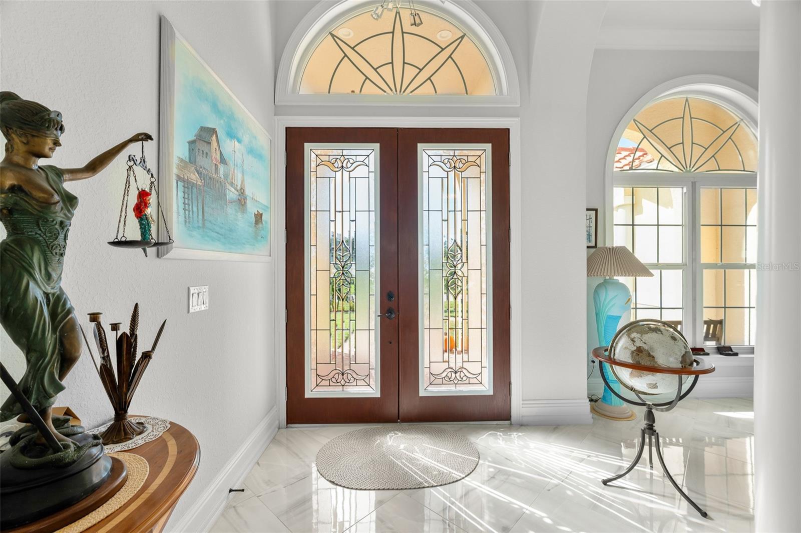 Image 11 of 58 For 15132 Chinook Way