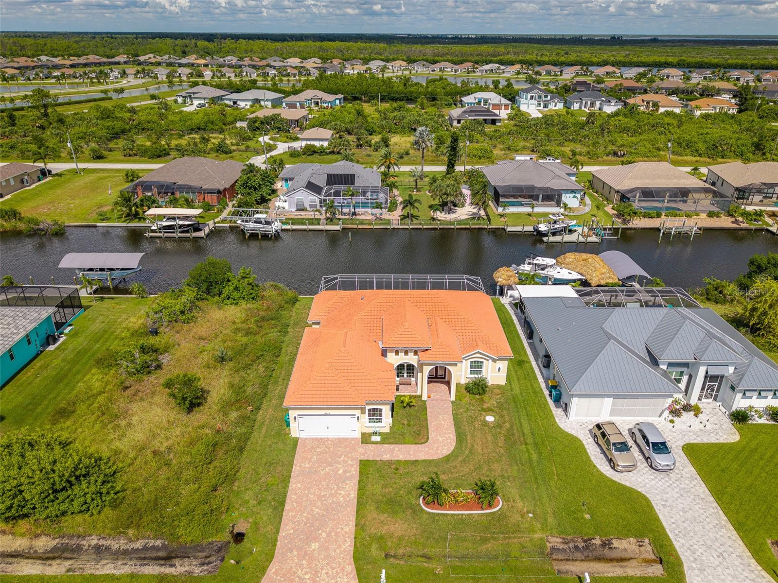 Image 3 of 58 For 15132 Chinook Way