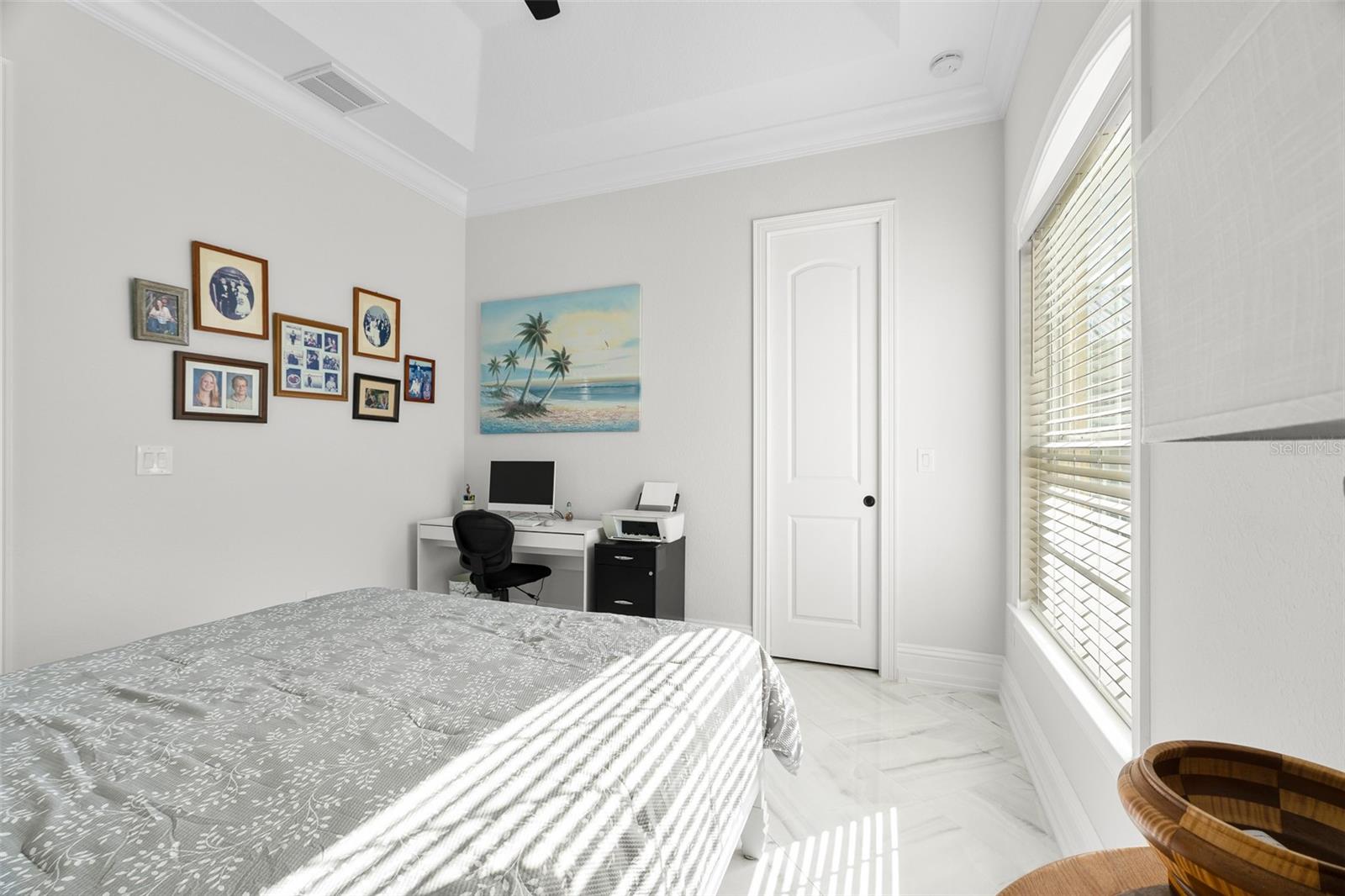 Image 38 of 58 For 15132 Chinook Way