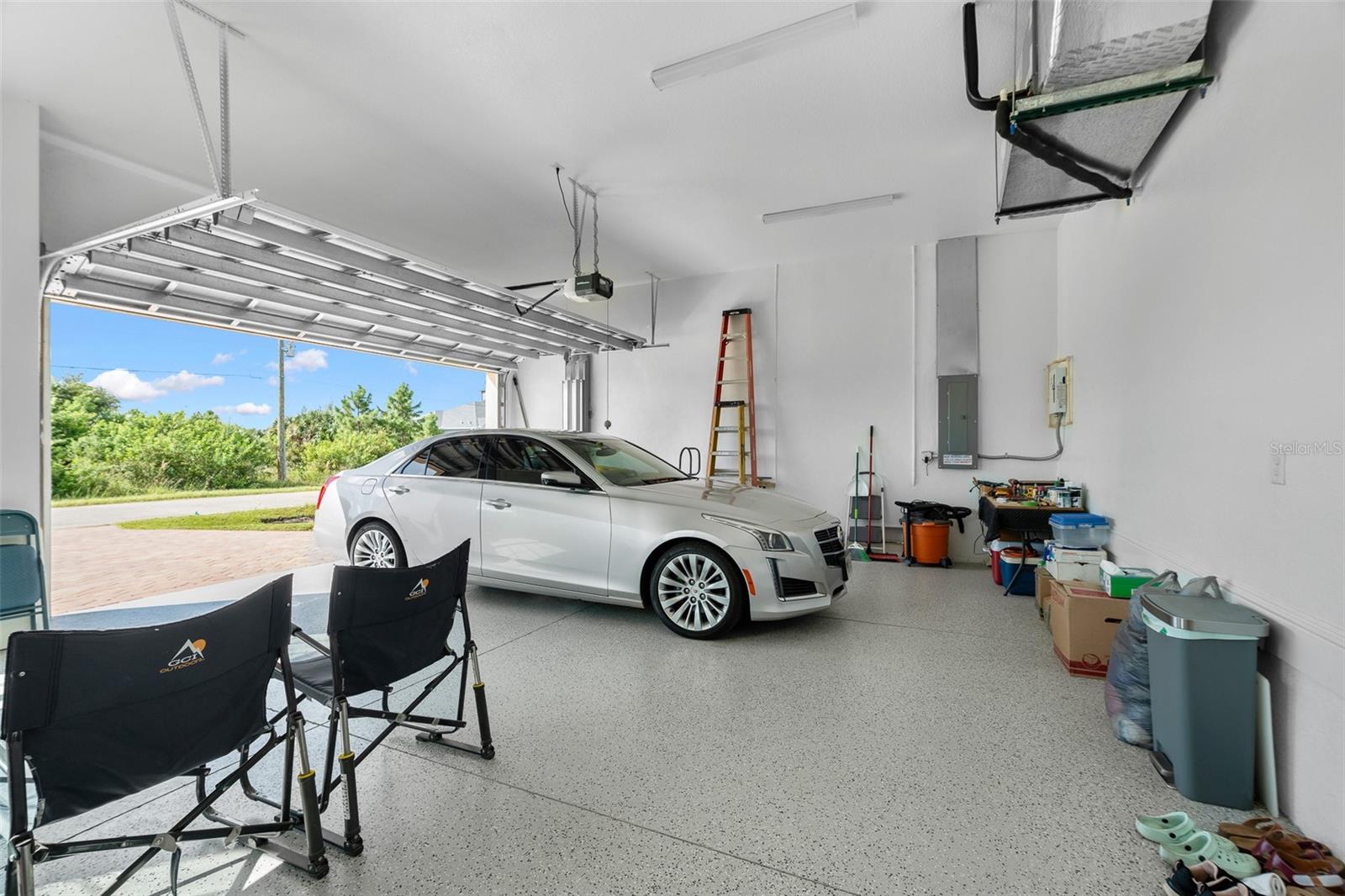 Image 52 of 58 For 15132 Chinook Way