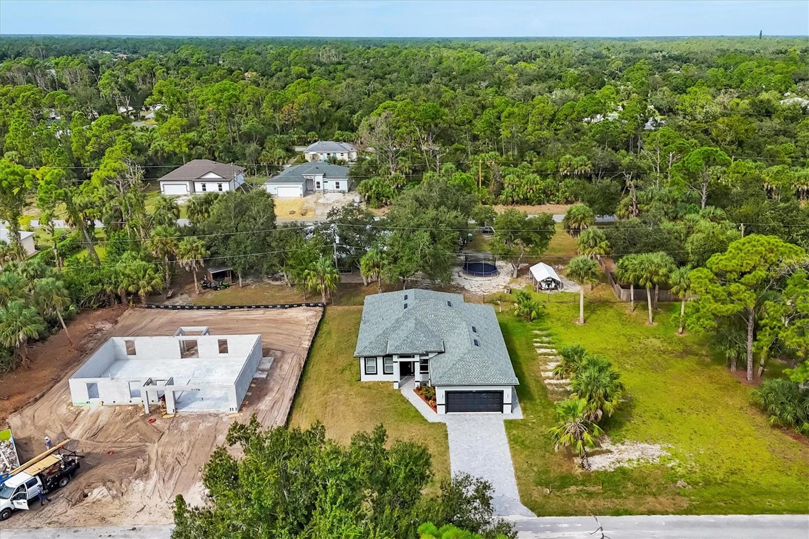 Image 7 of 38 For 406 Kindred Boulevard