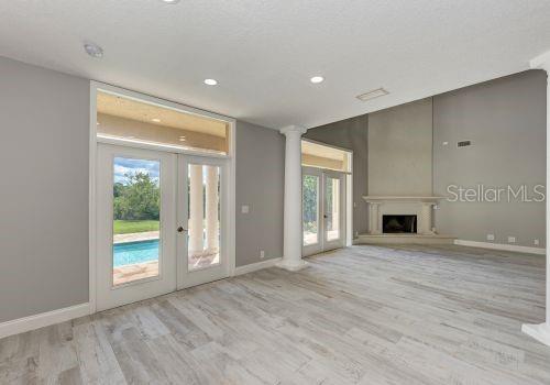 Image 31 of 99 For 1648 Bayshore Drive