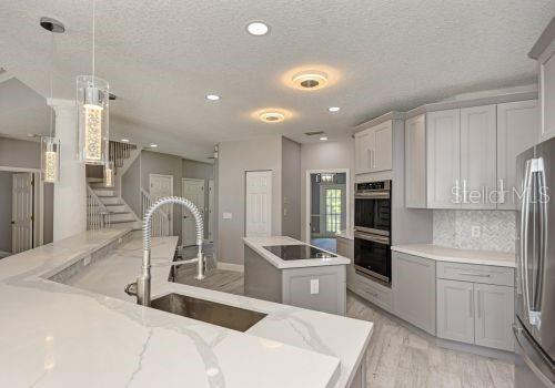 Image 4 of 99 For 1648 Bayshore Drive