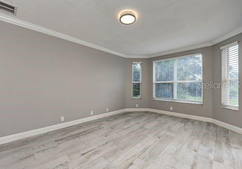 Image 52 of 99 For 1648 Bayshore Drive
