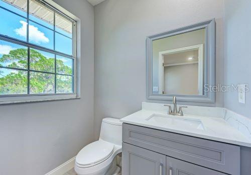 Image 64 of 99 For 1648 Bayshore Drive