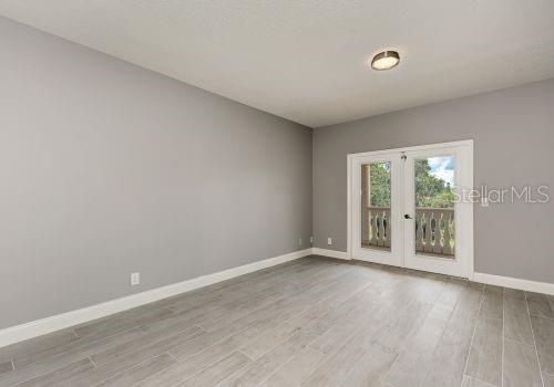 Image 67 of 99 For 1648 Bayshore Drive