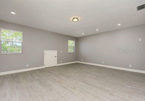 Image 69 of 99 For 1648 Bayshore Drive