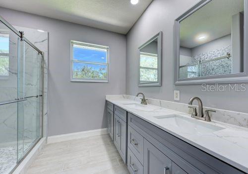 Image 71 of 99 For 1648 Bayshore Drive