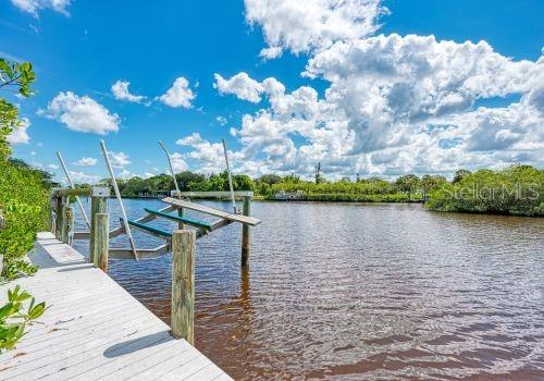 Image 89 of 99 For 1648 Bayshore Drive