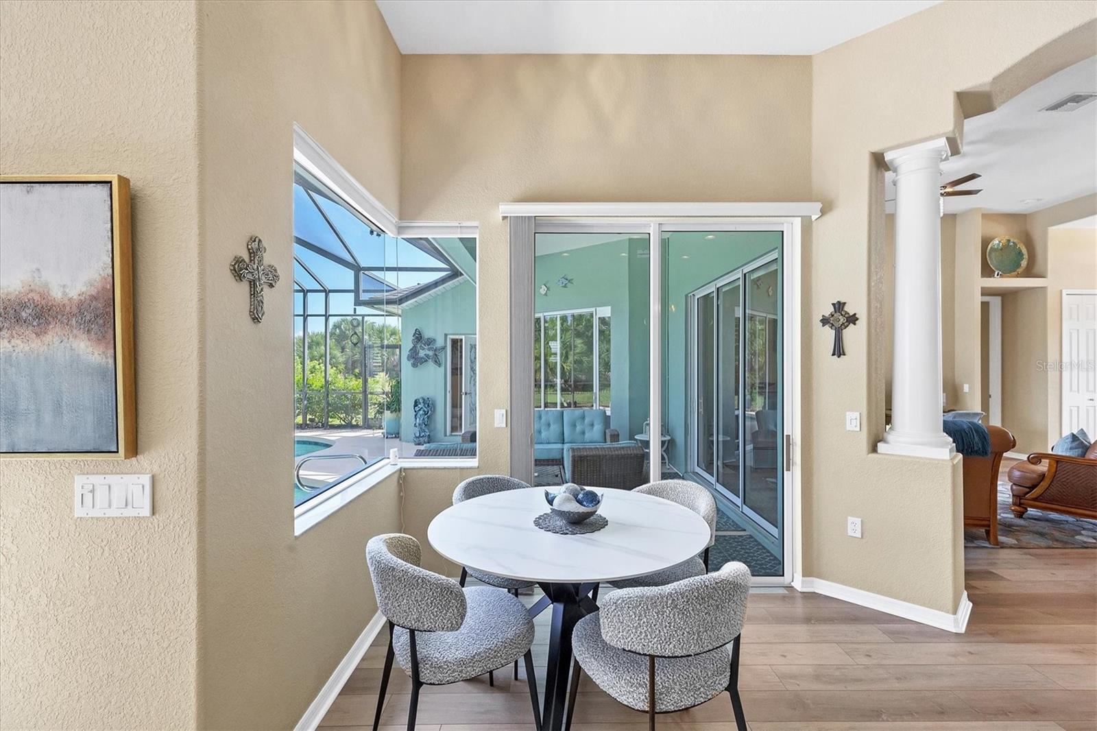 Image 15 of 52 For 9954 Audrey Street