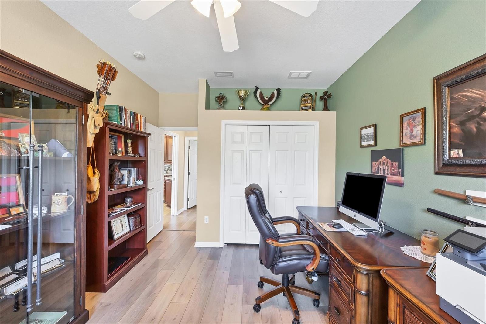 Image 29 of 52 For 9954 Audrey Street