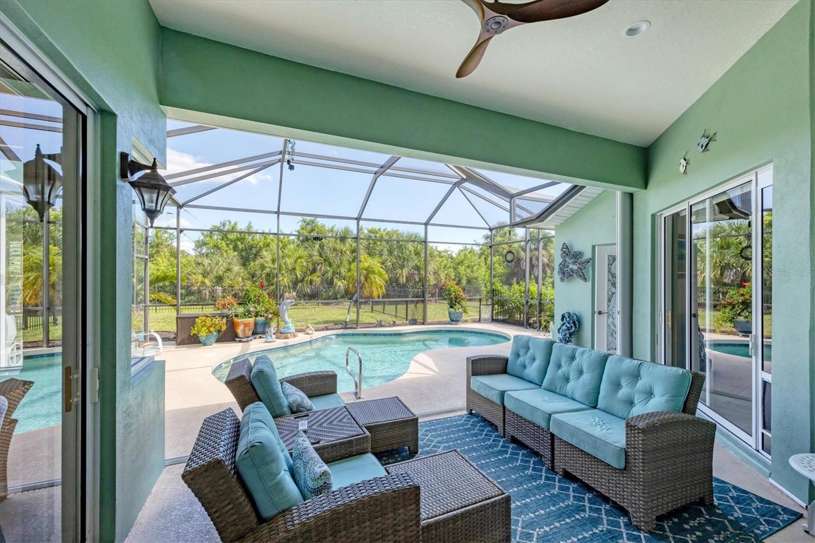 Image 32 of 52 For 9954 Audrey Street