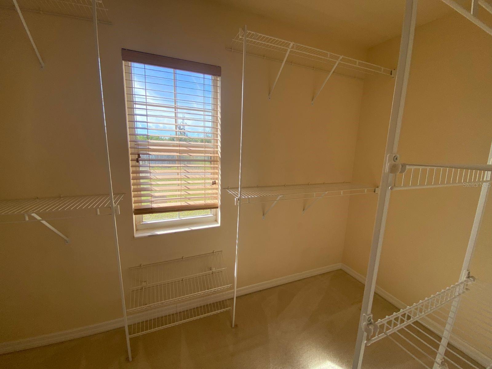 Image 12 of 22 For 15144 Lakeland Circle