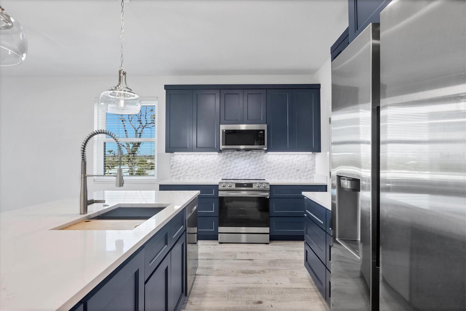 Image 16 of 54 For 9203 Griggs Road A-204