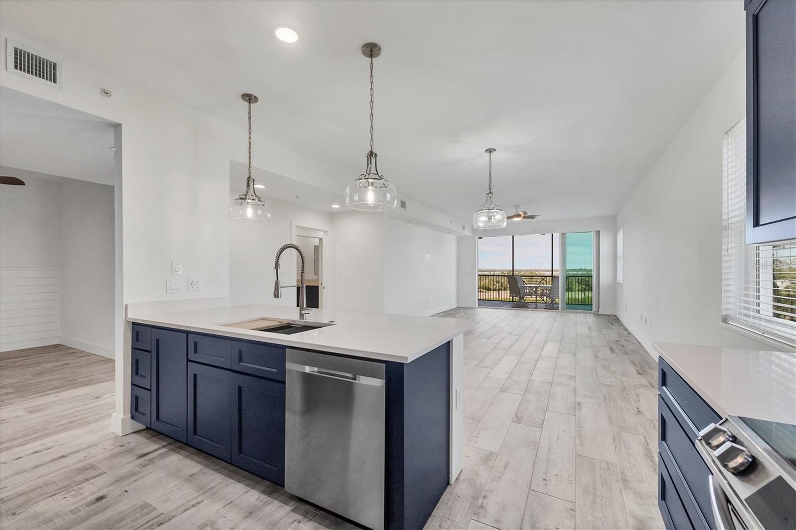 Image 17 of 54 For 9203 Griggs Road A-204