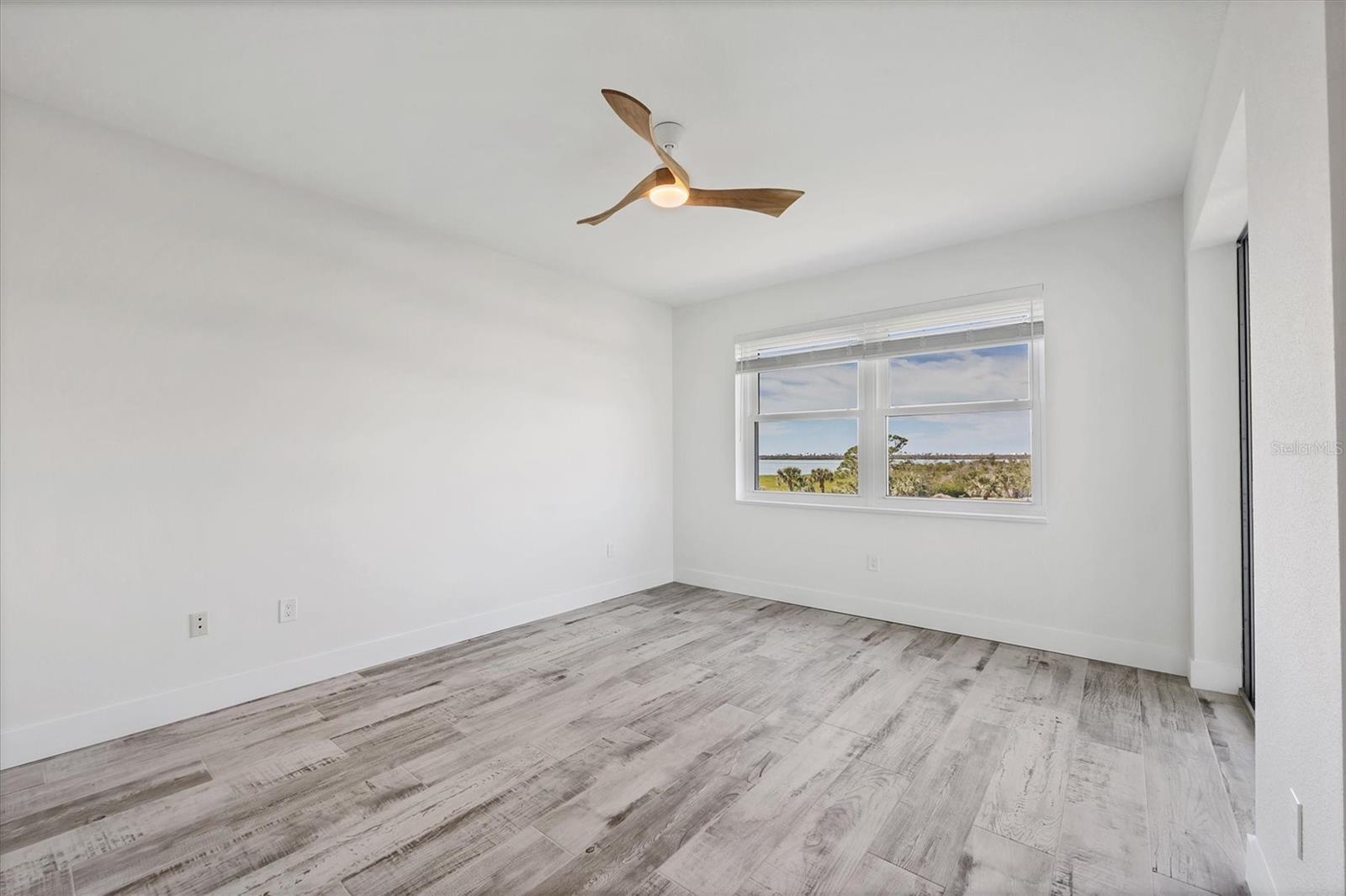 Image 19 of 54 For 9203 Griggs Road A-204