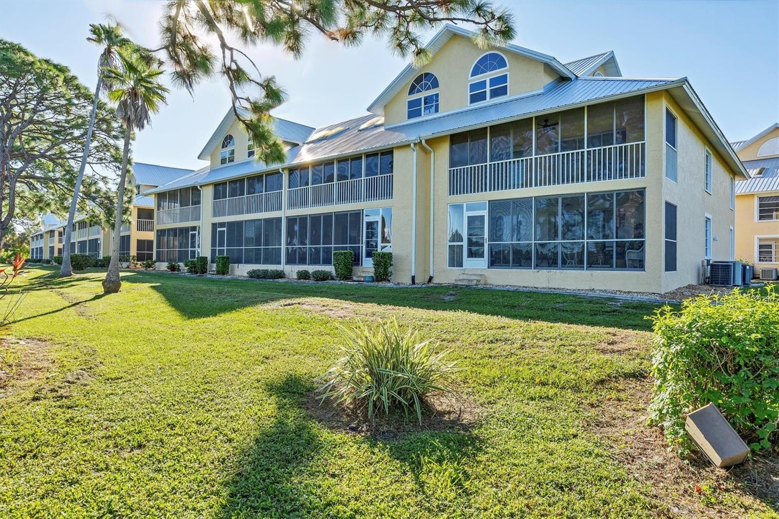 Image 36 of 56 For 6610 Gasparilla Pines Boulevard 125
